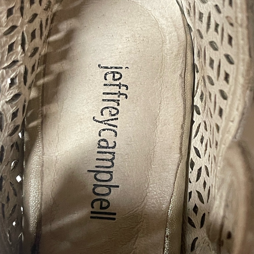 Jeffrey Campbell metallic gold booties size 8-1/2 - Picture 7 of 7